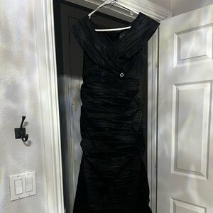 Alex evenings black rushed, mermaid style crossover, top floor length gown